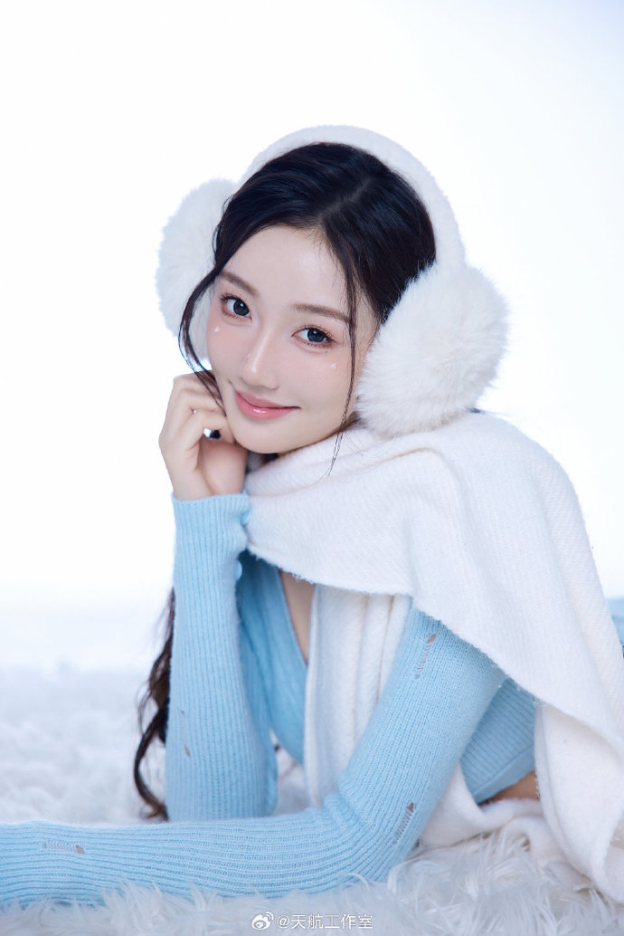 《亡命闺蜜》：一部令人难忘的双女主谍战剧